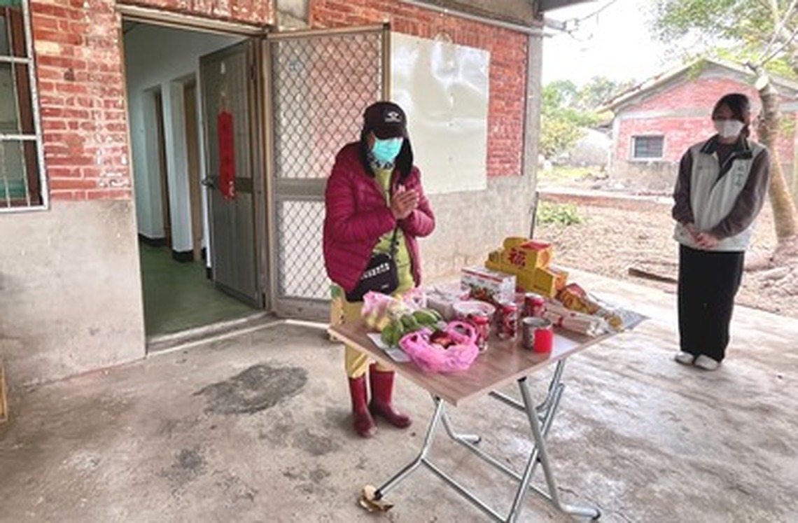 南水署宿舍首批受災戶入住阿嬤拜拜謝天