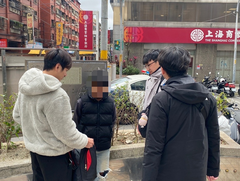 冒名網紅粉絲專頁詐騙 警逮2車手1人還遭通緝 248 cnews204250220a05