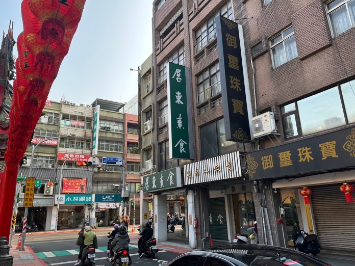 桃園都發局改造景福宮周邊店家立面 將打造特色招牌 59 S 95117453 0