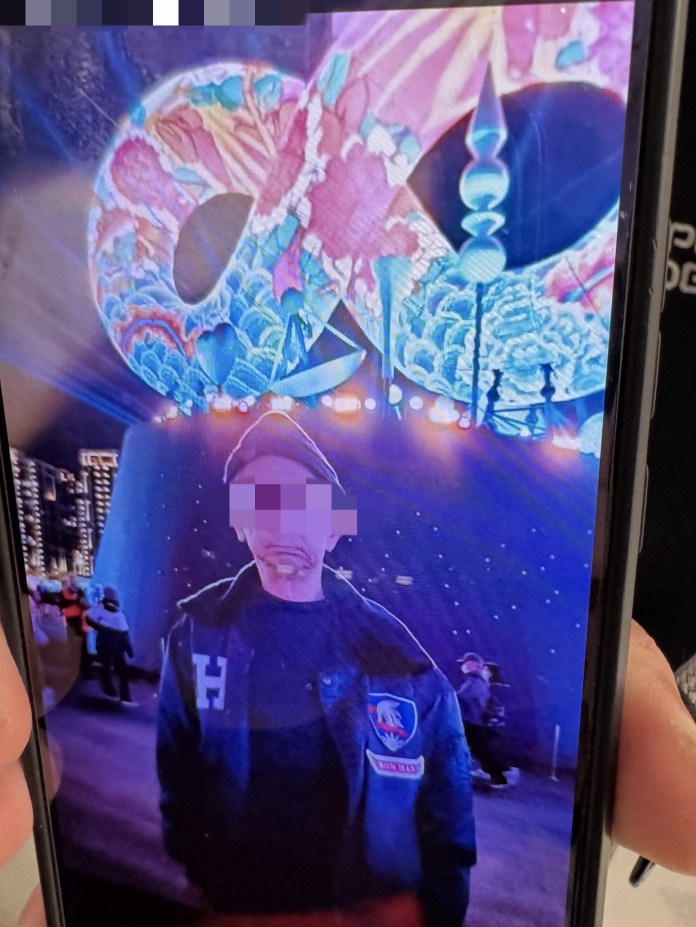 7旬婦逛燈會丈夫不見好慌張 壢警火速在這找到他 63 S 12255449 0