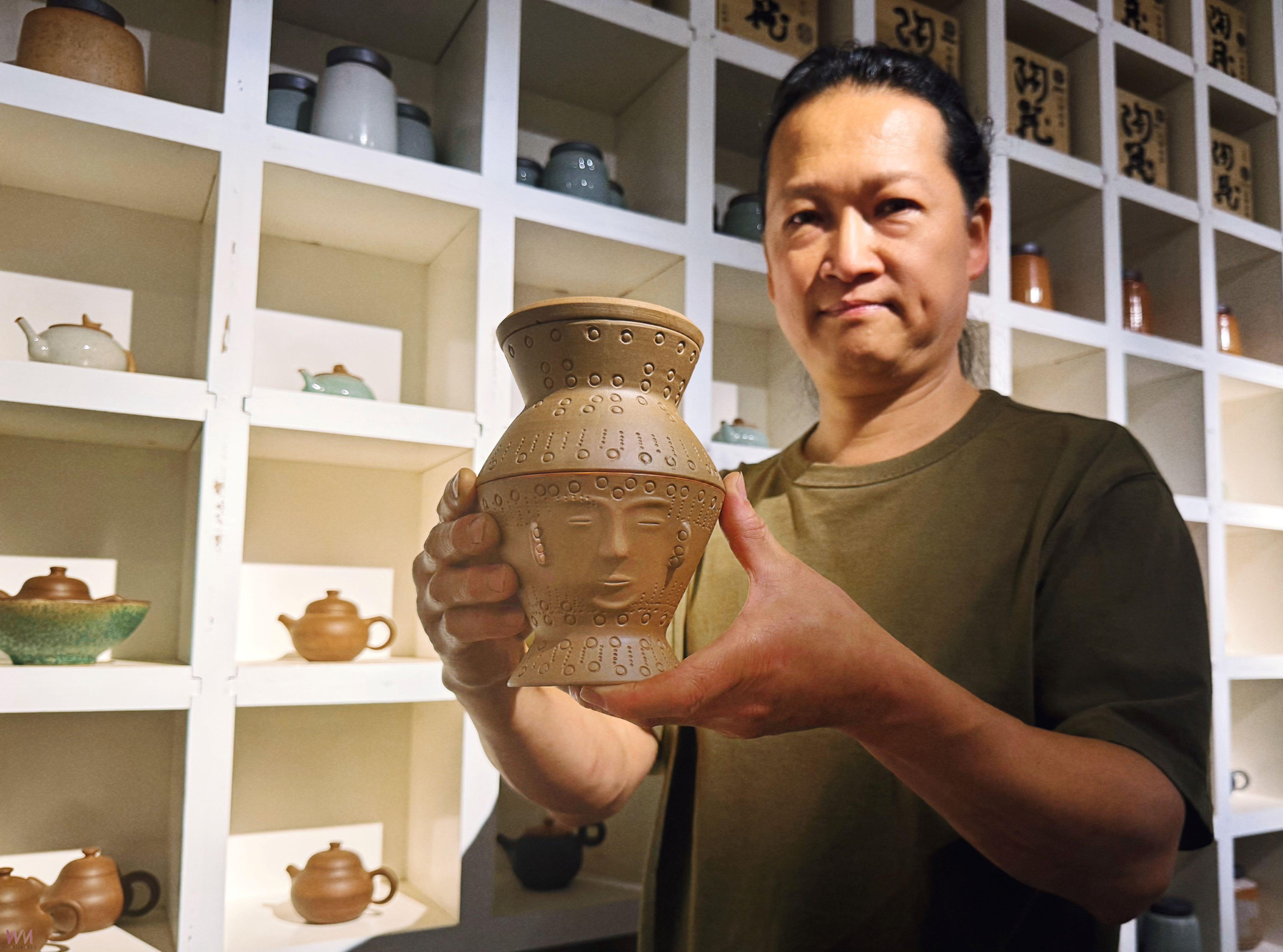 巧思延續文化記憶!十三行博物館攜手文生窯推出「人面陶罐茶濾杯」 - https://www.watchmedia01.com