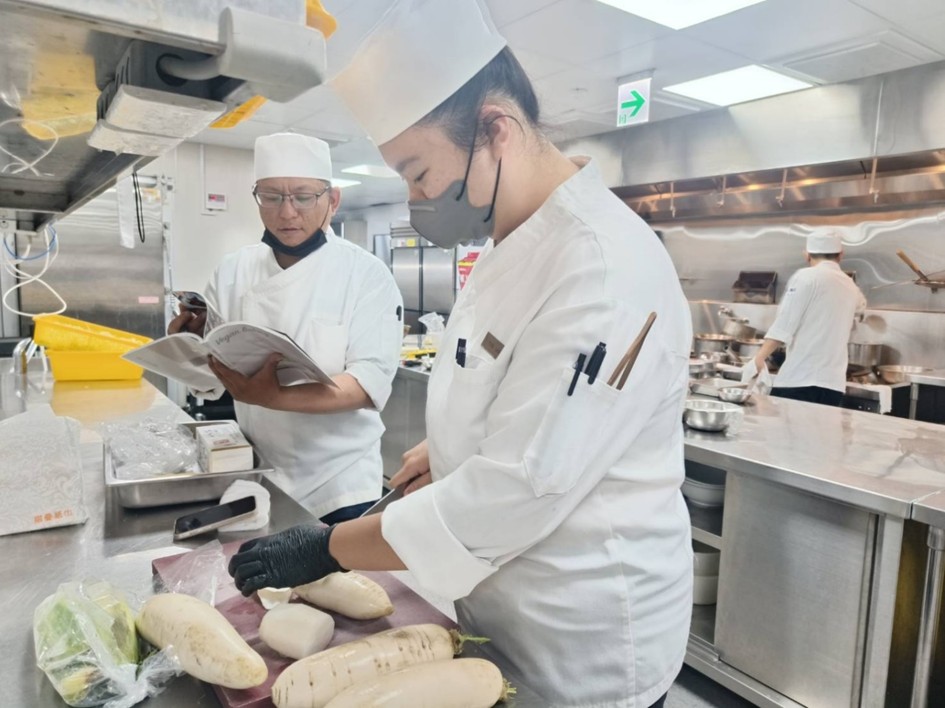高職畢業先就業 她進飯店磨2年確立廚師夢