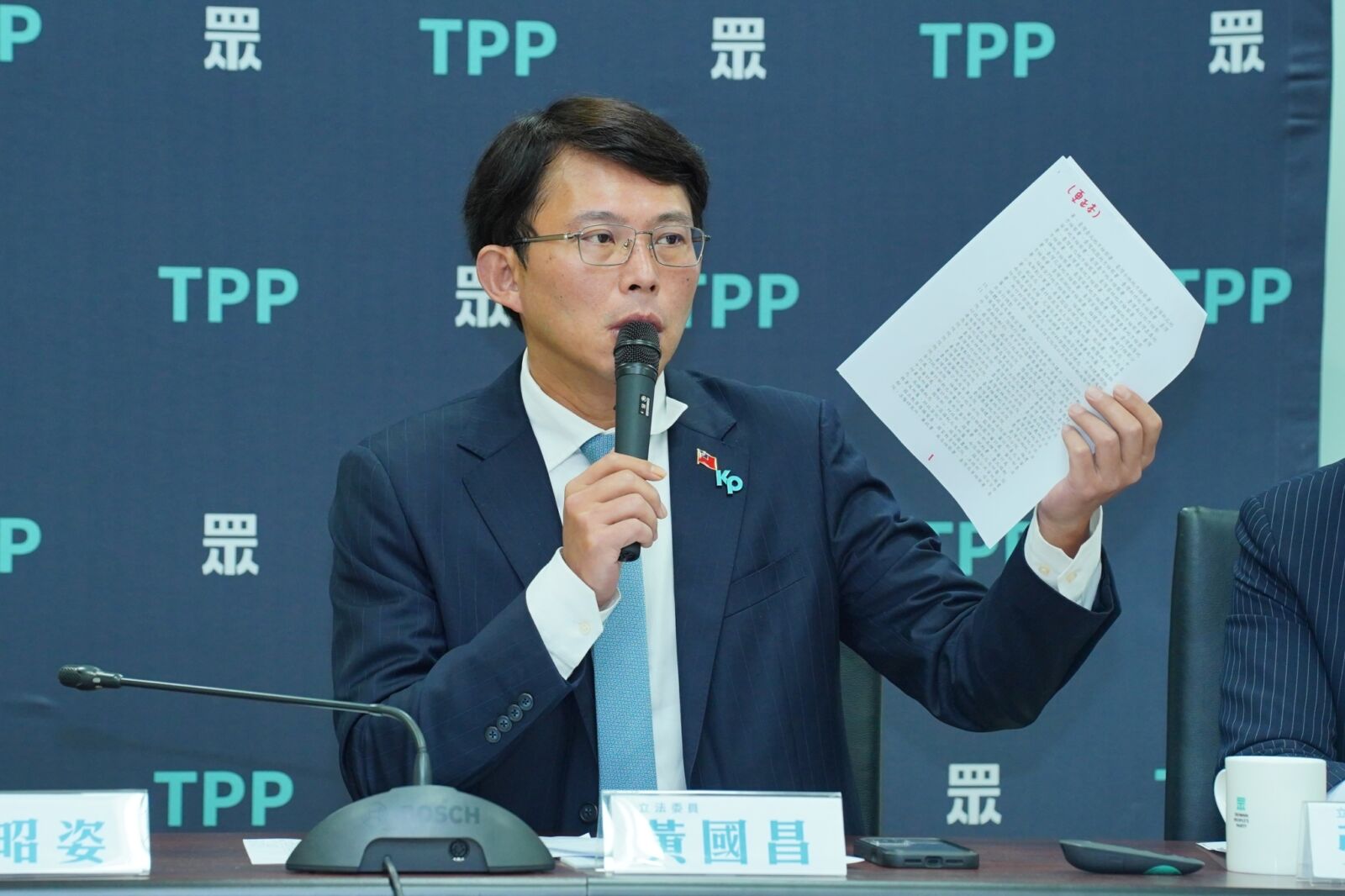 爆行政院審總預算「鬧空城」　民眾黨團批：態度消極還一直造謠 221