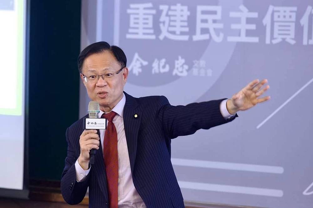 張啓楷不滿教育部不採認3所中國大學 邱垂正指還有154所供選擇 226 張啓楷不滿教育部不採認3所中國大學 邱垂正指還有154所供選擇 225