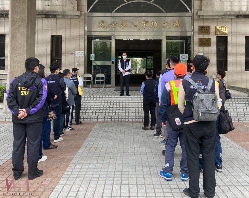 維護公安不妥協！中市府提前完成聯合稽查百貨商場量販店　缺失將依規罰鍰 - https://www.watchmedia01.com