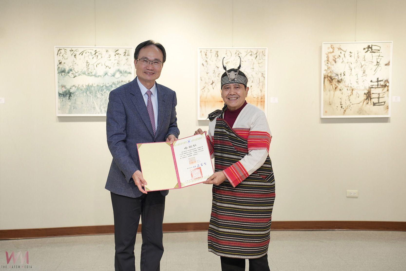 《原魂墨韻-賴賢宗・謝石鴻Gaga’禪茶草書展》中興大學隆重開展 - https://www.watchmedia01.com