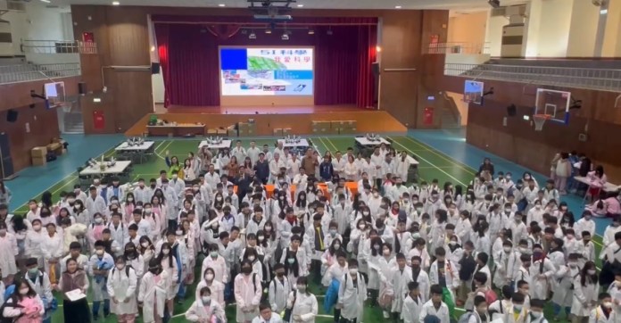 桃園教育局推動科普實驗課程 240中小學生享受科學樂趣 65 S 44310637 0