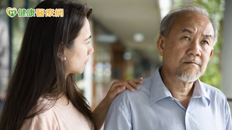 65歲以上國人中約7%罹患失智症 醫:除了精神症狀,還有行為障礙