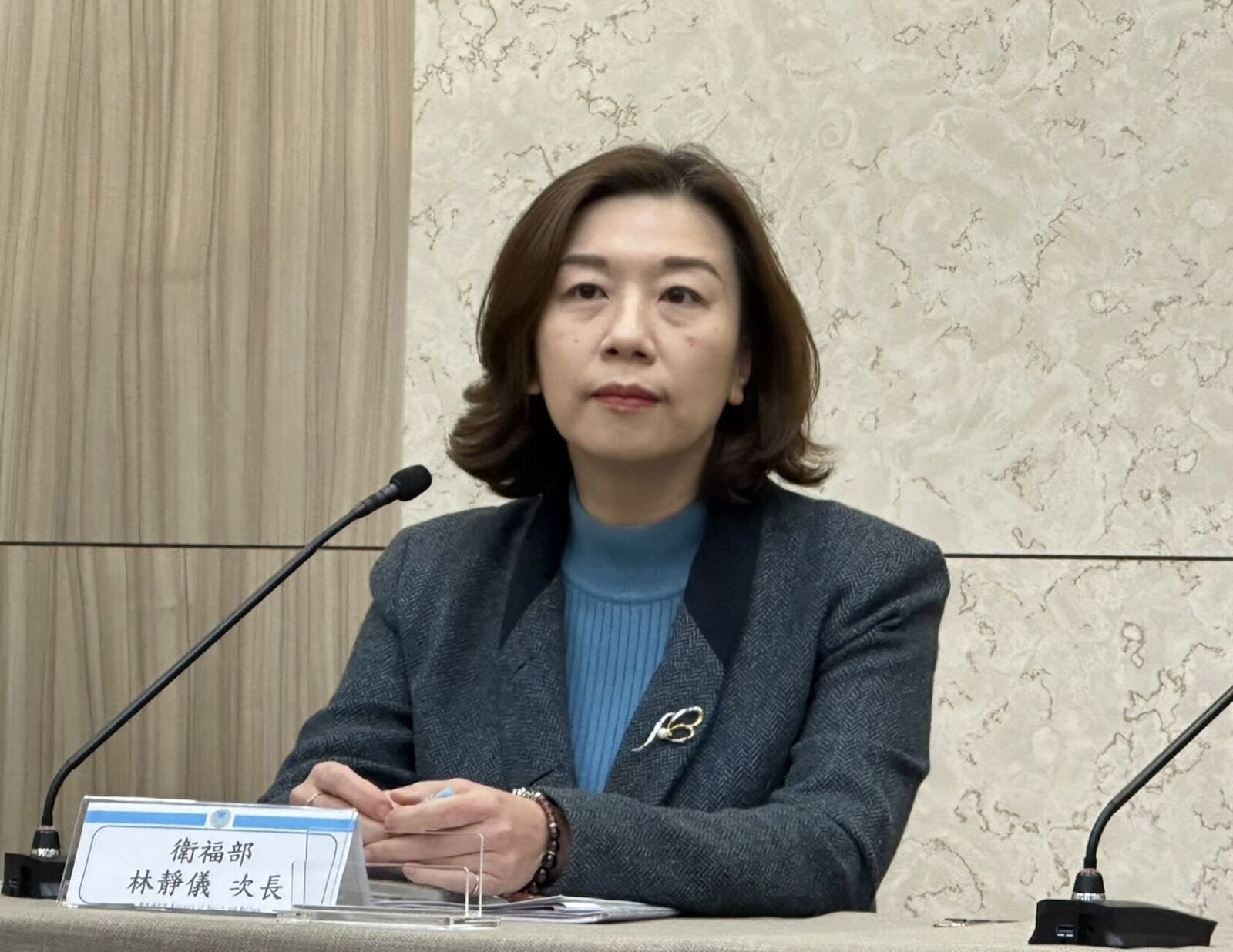 嗆急診醫「呵呵小腦袋」挨轟下台 林靜儀斥片面資訊:虛心檢討用詞 228 嗆急診醫「呵呵小腦袋」挨轟下台 林靜儀斥片面資訊:虛心檢討用詞 227