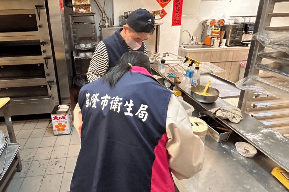基隆麵包店遭投訴疑有蟑螂 衛生局稽查要求限期改善 226 照片來源:基隆市政府