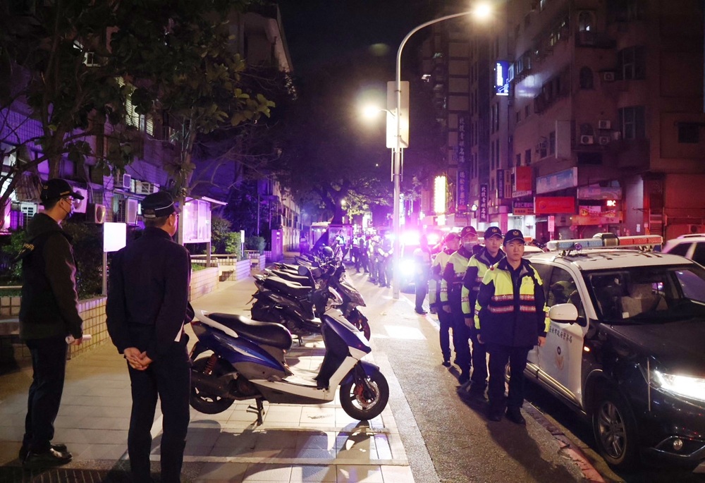 遏止幫派藉黃少岑告別式作亂 北投警連續10日靖城掃黑 220 248250225a09