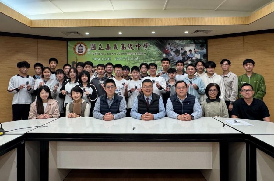 114學測嘉中表現亮眼,四科高分群及電資3科達頂大人數大增