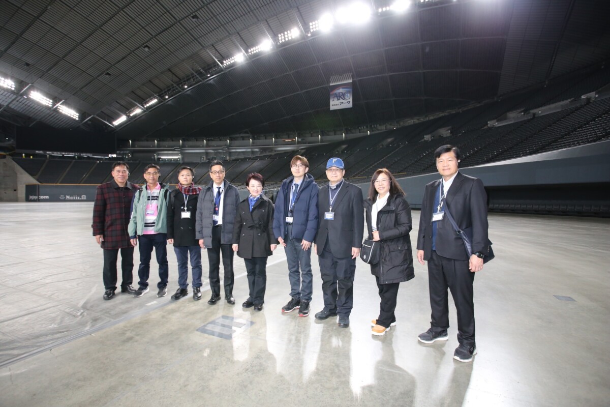 ▲盧秀燕參訪札幌巨蛋盛讚多功能設計巧思!取經「以人為本」理念孵化台中新地標。(圖/中市府提供)