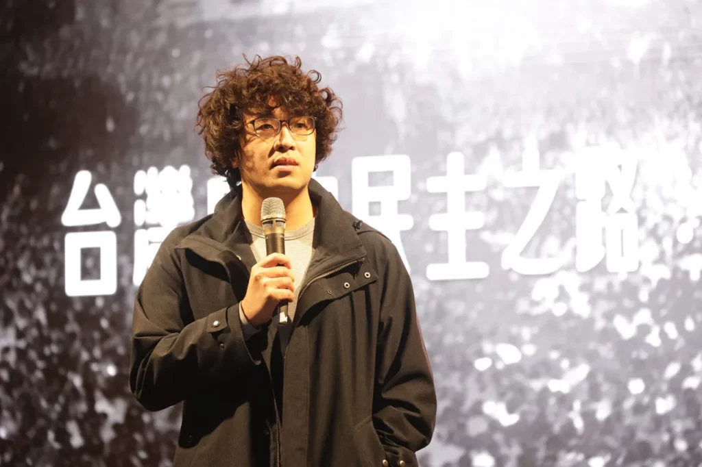 沈伯洋涉嫌違反國安法,境外資金爭議延燒(截圖自沈伯洋臉書)
