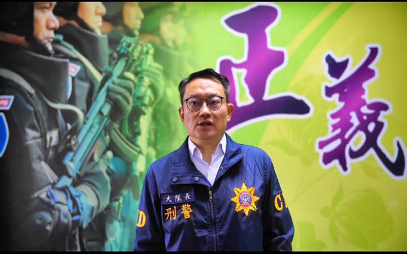 ▲刑警大隊大隊長鄢志豪說明案情。（圖/創新聞記者朱星明翻攝）