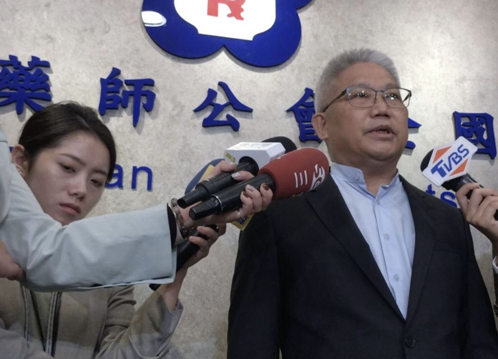 醫師接任食藥署長 藥師公會炸鍋！大酸「只管餐廳不中毒嗎」 237