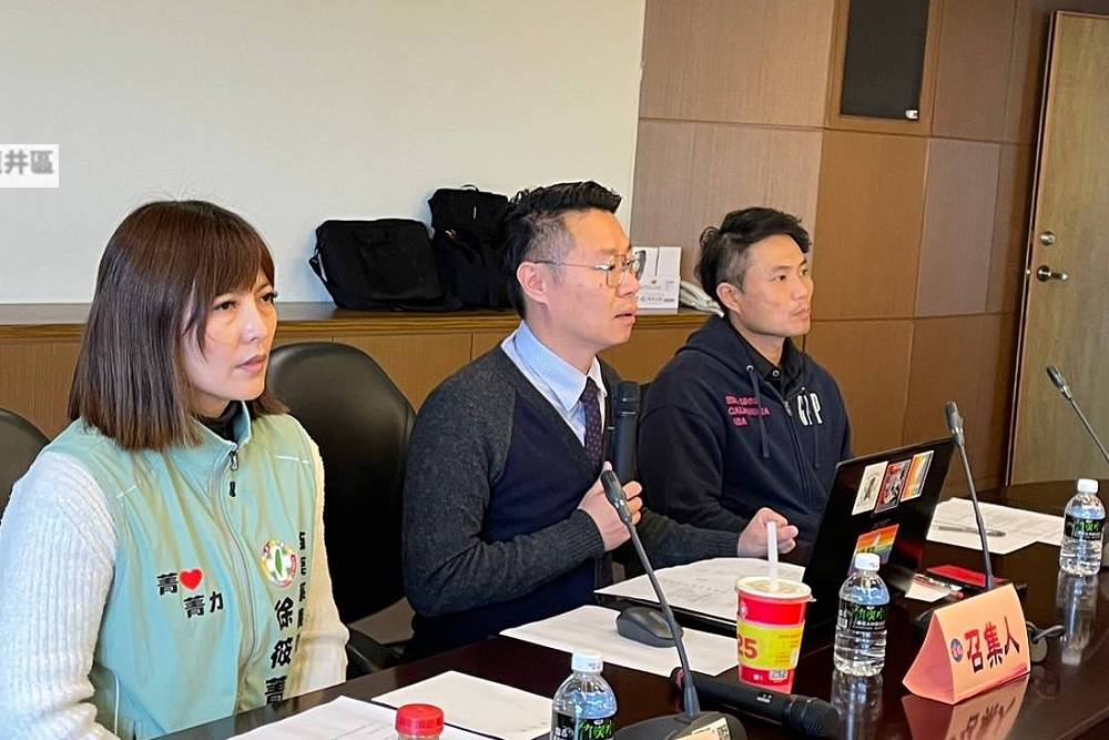 陳光軒爭取毛小孩友善城市 苗栗將增設寵物公園 232 陳光軒爭取毛小孩友善城市 苗栗將增設寵物公園 231