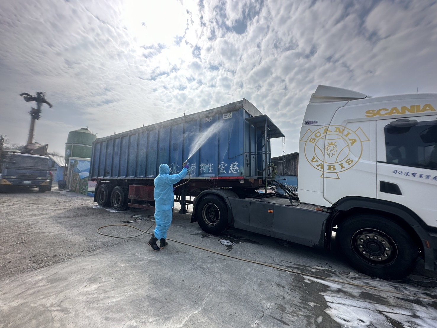 (有影片)/彰化首例土雞場確診禽流感 2萬8,441隻雞隻被撲殺 - https://www.watchmedia01.com