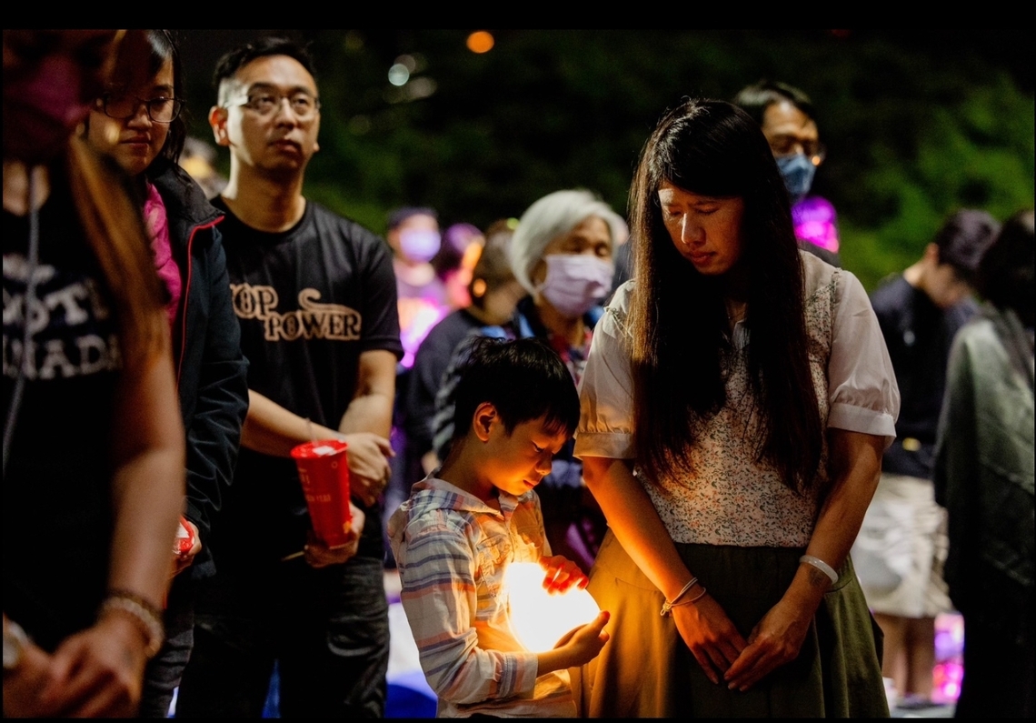 漾新聞 | 228草地音樂會燃燒熱血 五千觀眾點亮心中之光