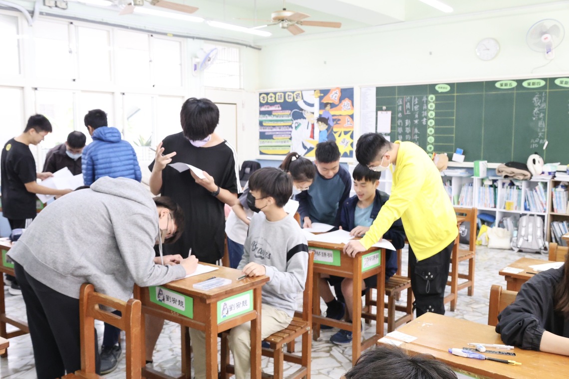 高雄國中數學競賽登場 59校菁英激戰解題挑戰