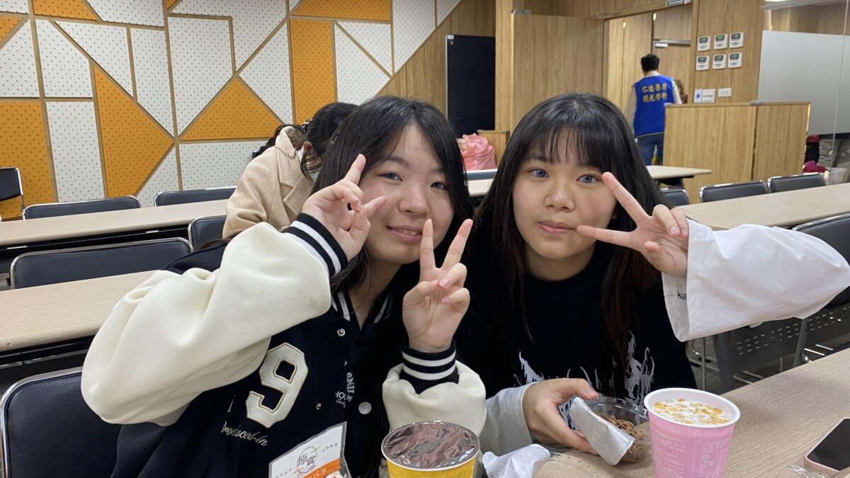 5c5889d257f4d5ba22238703c501db23