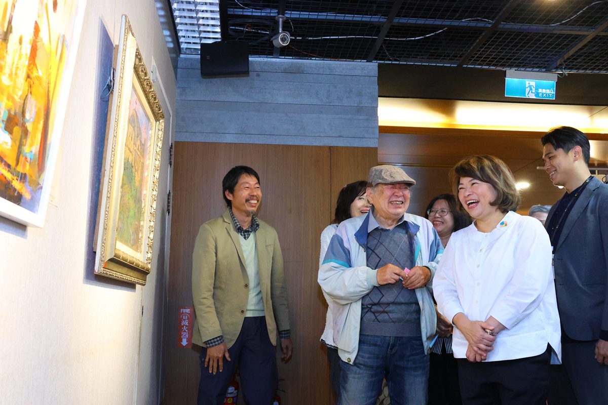 藝境漫遊展創意　嘉義市美術協會會員聯展登場