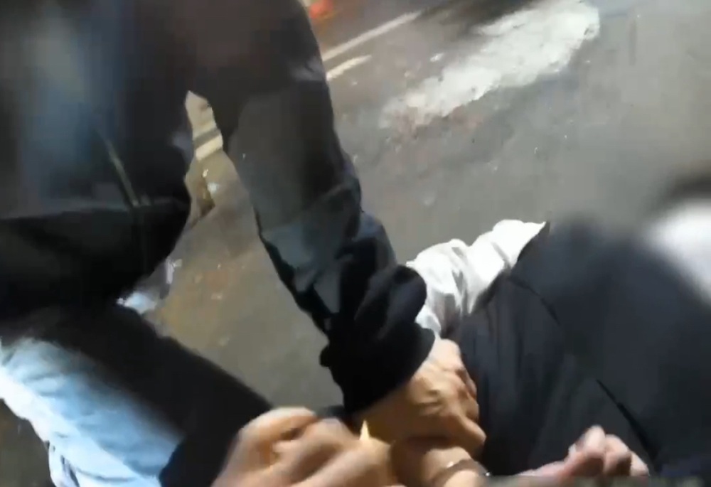 警匪追逐宛如障礙賽 熱心民眾助警逮三條通逃犯 258 248250301a05