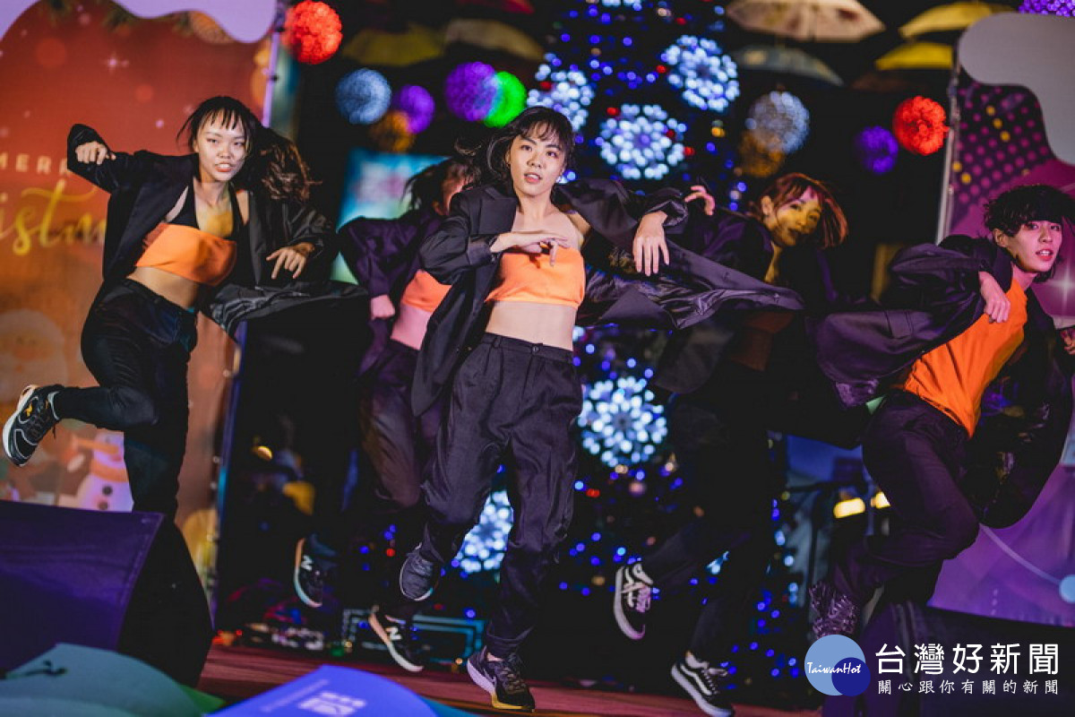 ▲潮玩市集X音樂派對周末在愛河灣超狂登場。