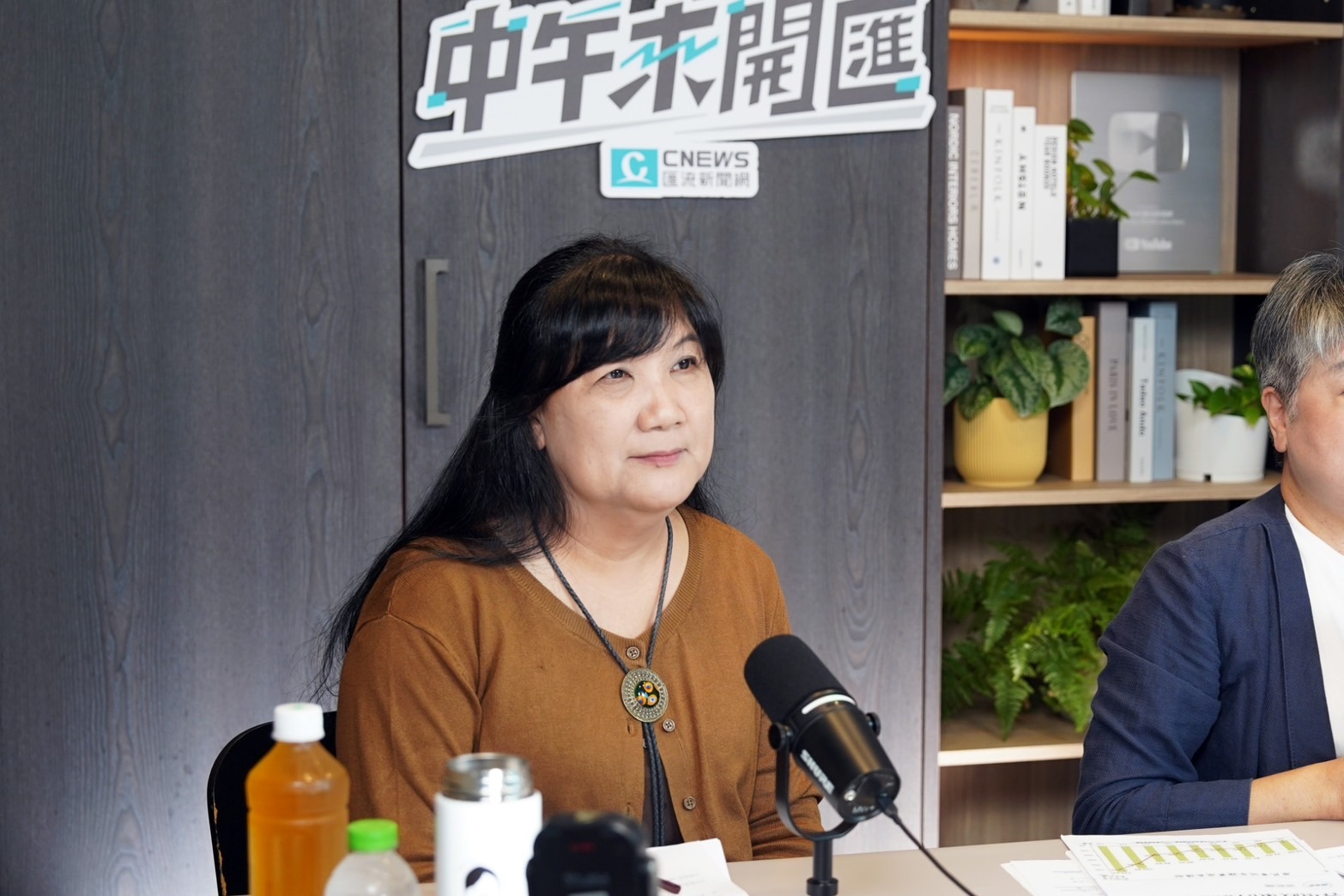 原民立委出缺1/2才能補選 伍麗華:嚴重影響原住民參政權 232 原民立委出缺1/2才能補選 伍麗華:嚴重影響原住民參政權 231