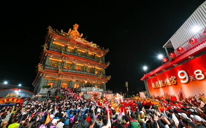 桃園龍德宮南巡遶境起馬 張善政點炮恭送四媽祖 76 0b414e58 0b86 4483 bfbf 3f1dda64efd9 scaled