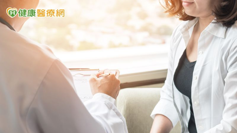 【2025外科醫學會年會】提升乳癌治療水準!台灣乳房醫學會展現成果 但「健康台灣」2點仍需努力