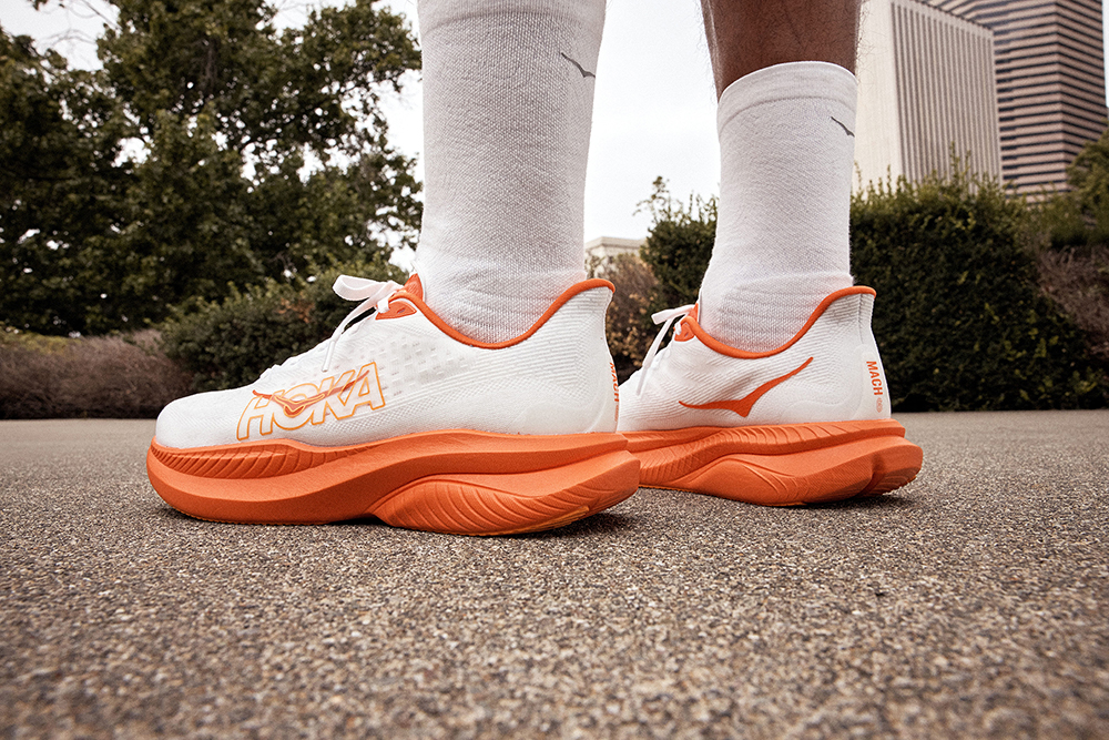 HOKA Mach 6 專為競速好手打造,SCF超臨界泡棉中底科技腳感超彈力