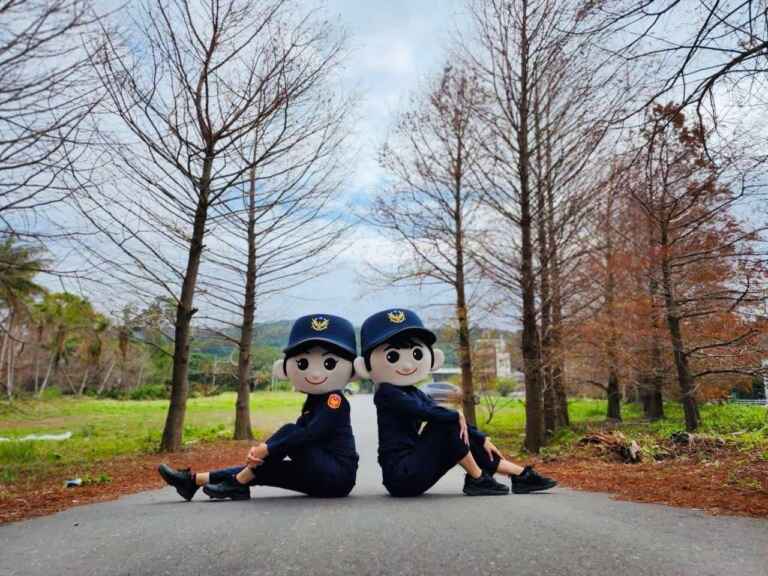 ▲臺東縣警察局運用警察大頭寶寶結合臺東著名景點進行拍攝，強化婦幼保護及識詐宣導效果。（臺東縣警察局提供）