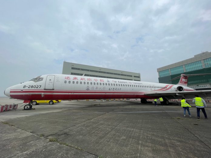 遠航積欠逾4000萬 遭桃園分署查扣MD-83型飛機 56 55rerff scaled