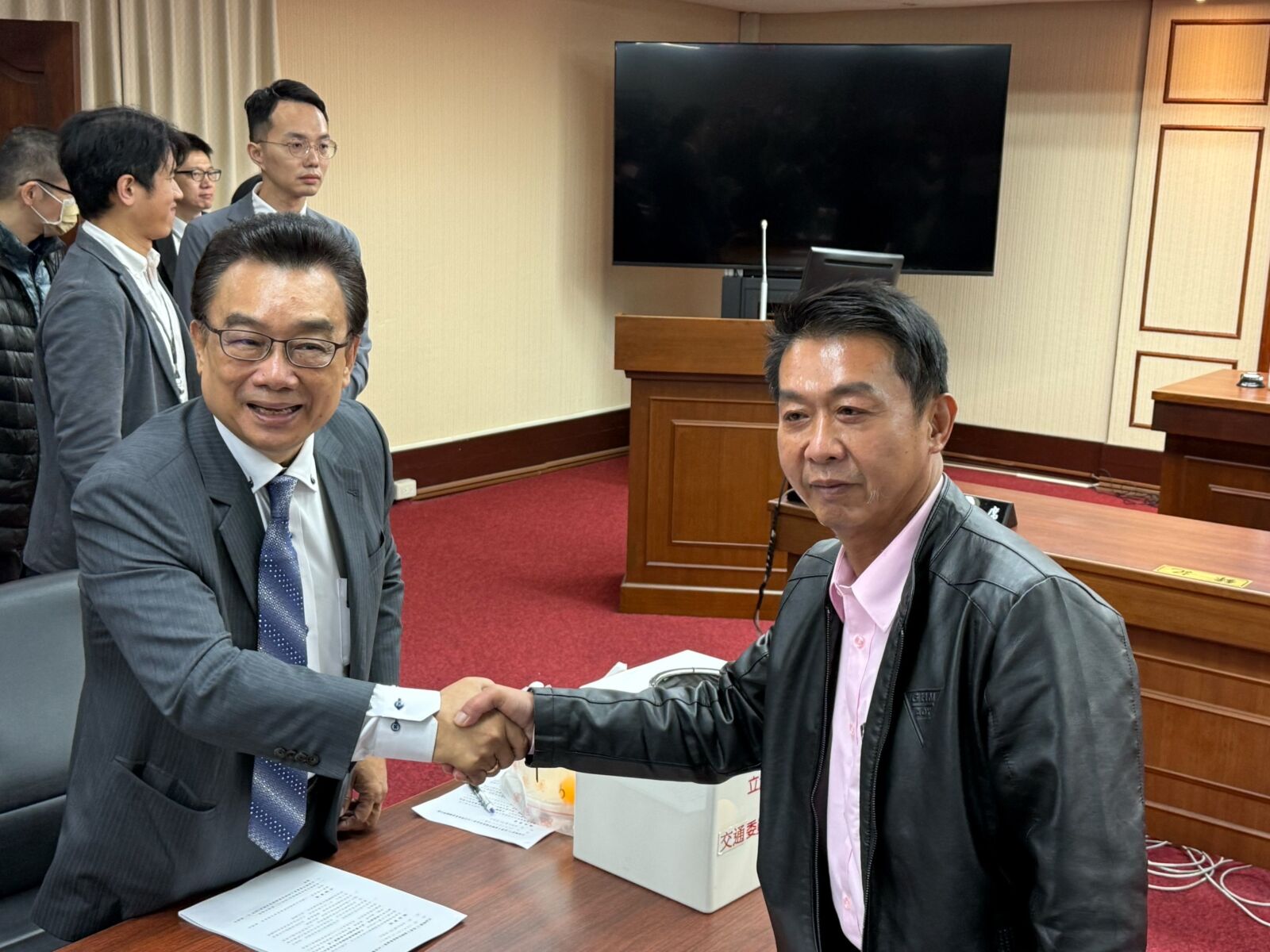 許智傑再掌交通召委 全力推動高雄交通建設 208 許智傑再掌交通召委 全力推動高雄交通建設 207