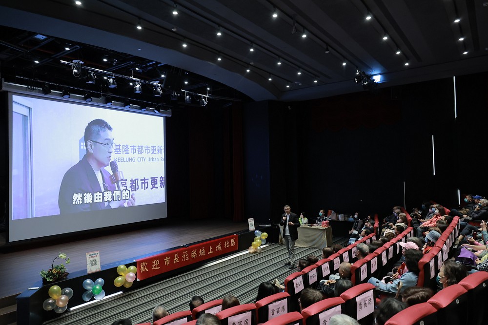 謝國樑率團隊說明6大施政進度 政績扎實豐碩獲市民肯定 208 謝國樑率團隊說明6大施政進度 政績扎實豐碩獲市民肯定 207