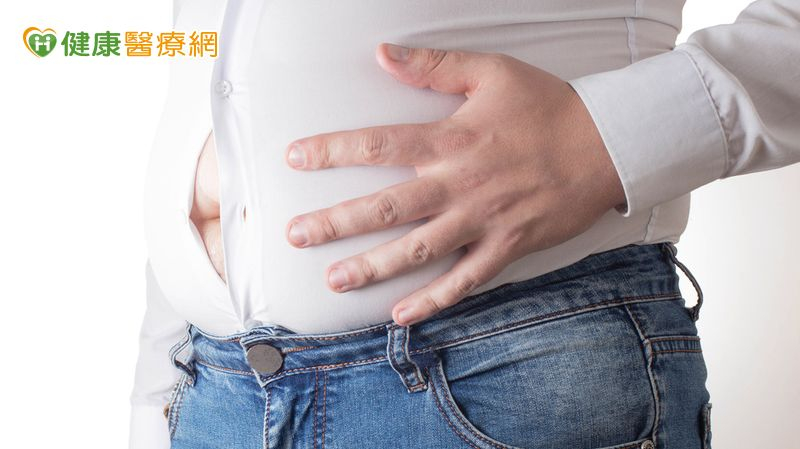 肥胖男四月狂甩22公斤! 「微創減重手術」讓他重拾生活信心