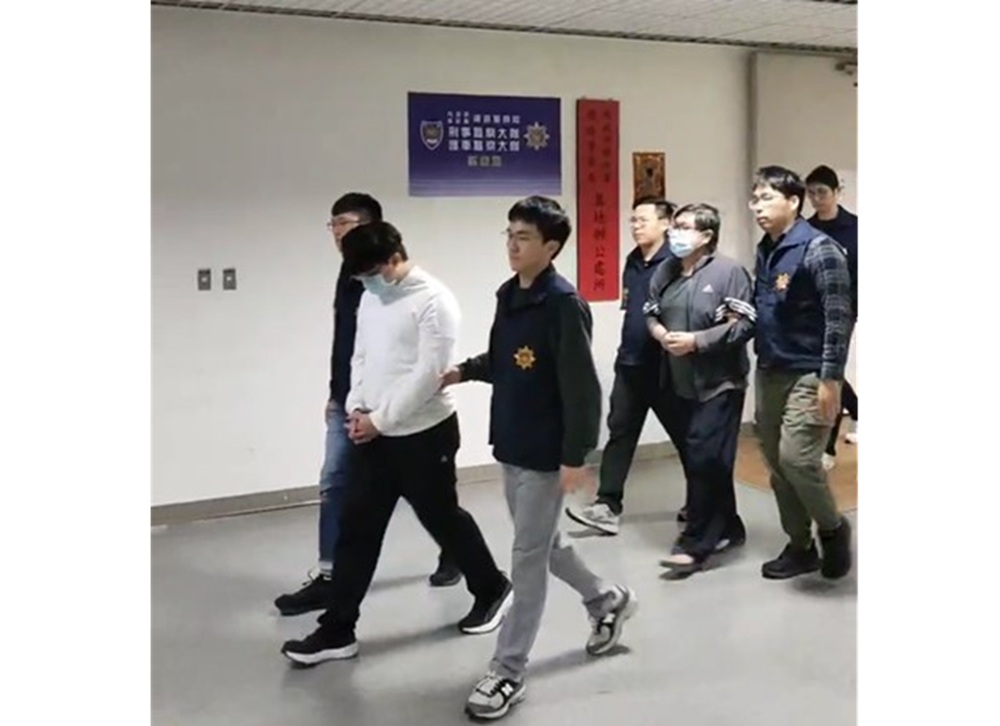 盜刷信用卡買高鐵票 鐵路警逮購票蟑螂集團7人 212 cnews204250306a09