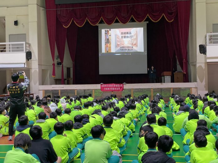 桃園分署前進楊明國中 宣導廉潔誠信觀念 75 rtrre 1 scaled