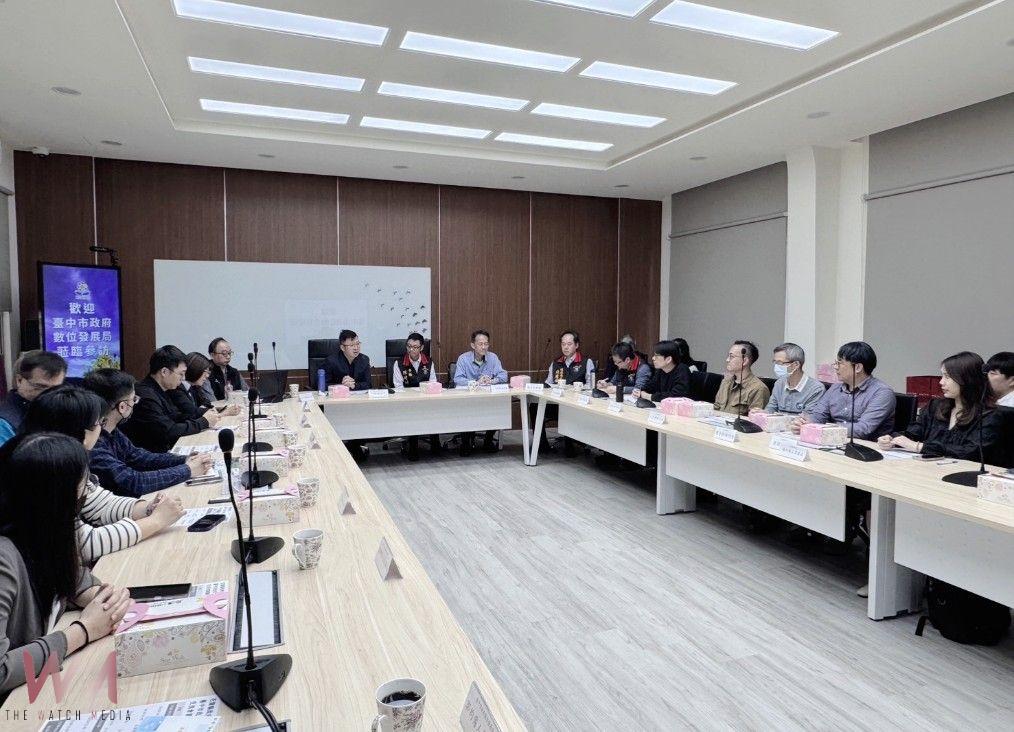 攜手共創永續智慧城!中市府數位局訪花蓮縣府 聚焦永續淨零治理 - https://www.watchmedia01.com