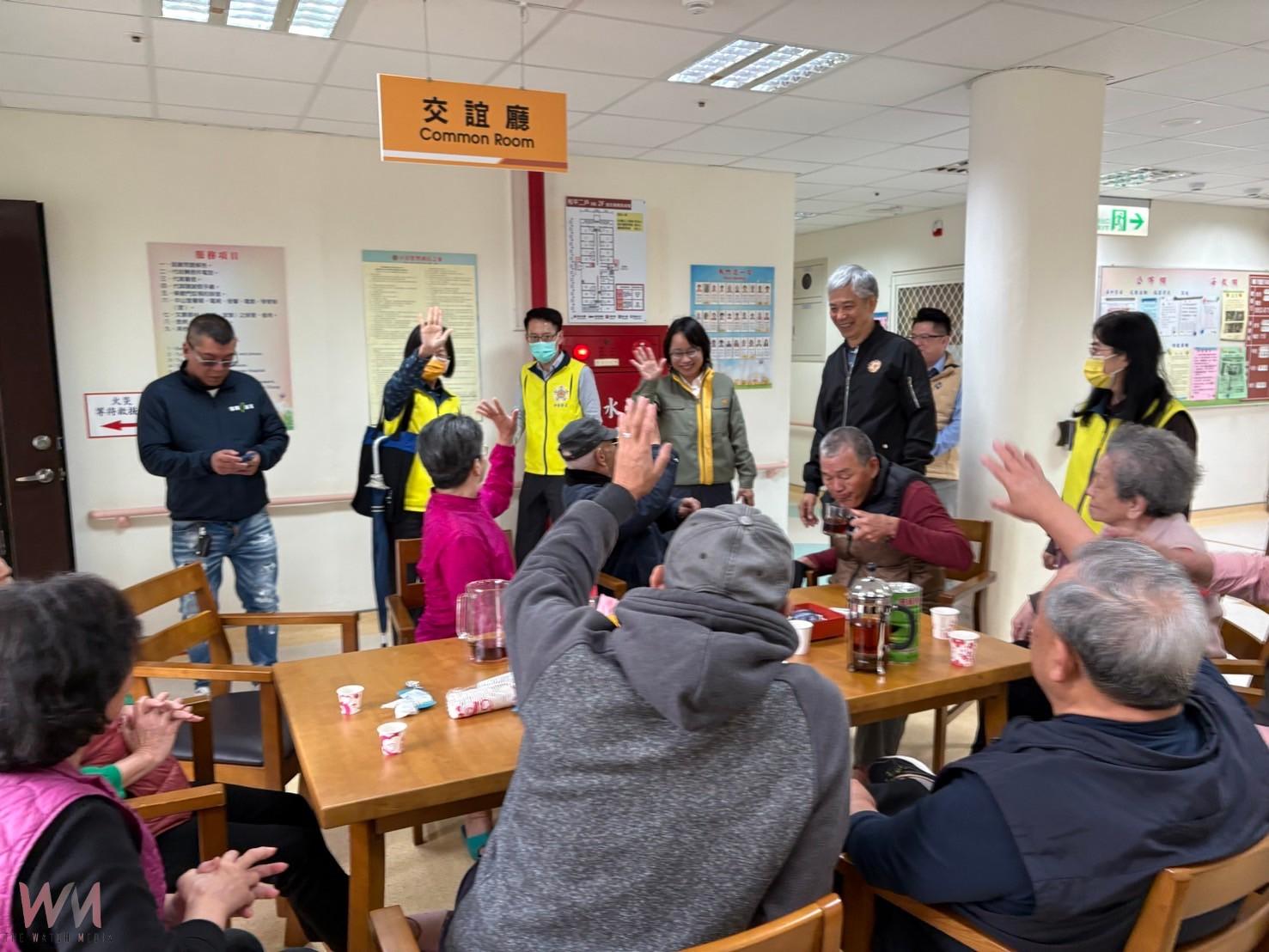 (有影片)/行政院中辦副執行長吳音寧參訪中彰榮家 肯定服務團隊貢獻 - https://www.watchmedia01.com