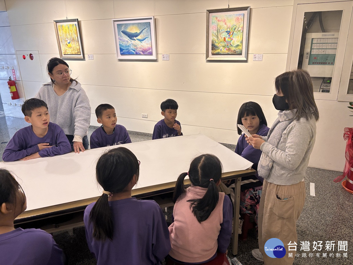 成美藝廊藝術教育深耕永靖 攜手苗苗老師帶領學童體驗創作之美