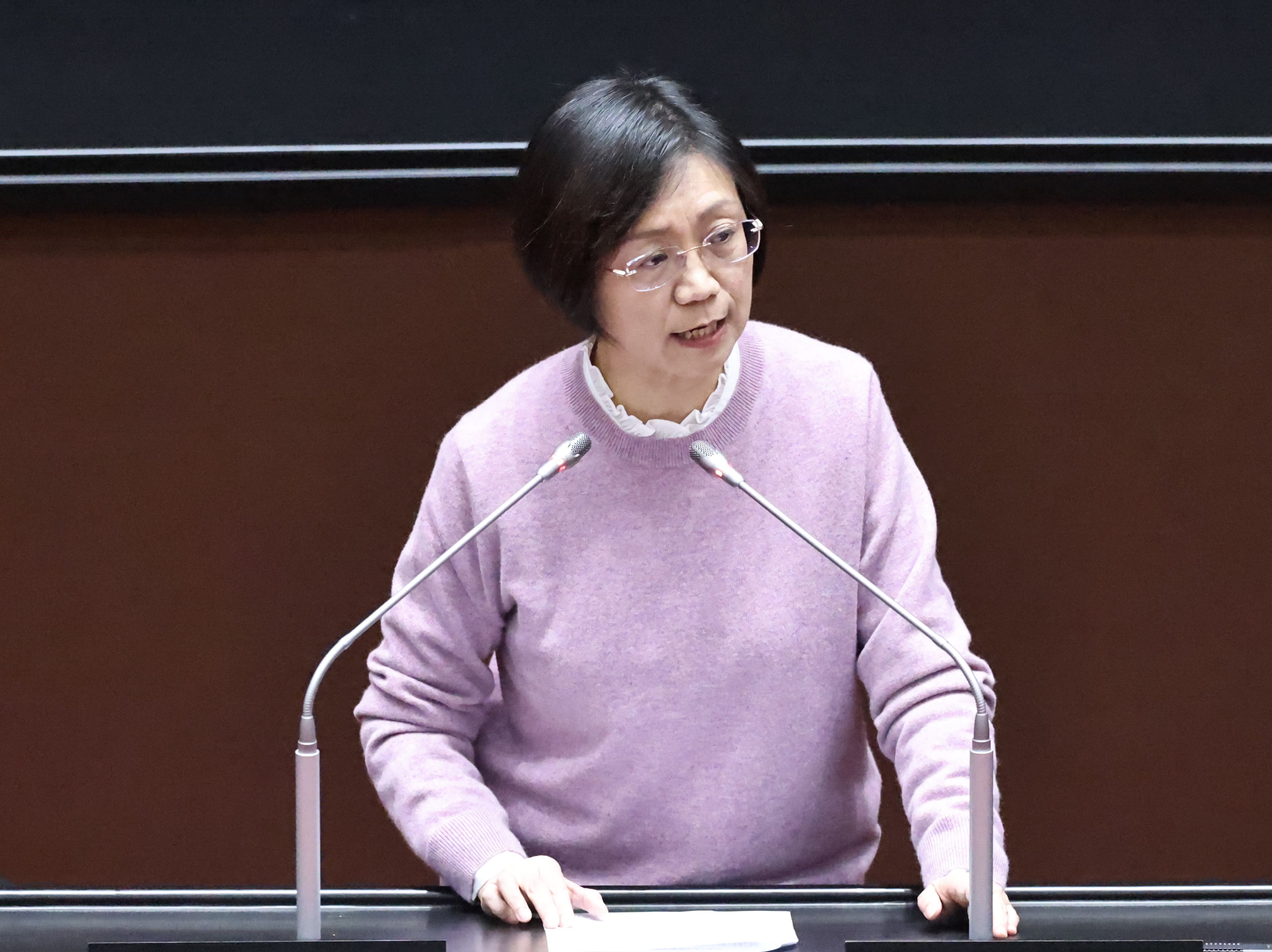 民進黨立委郭國文揭露,國民黨立委翁曉玲(圖)夫妻持有超過1127萬台積電股票。資料照片/林啟弘攝