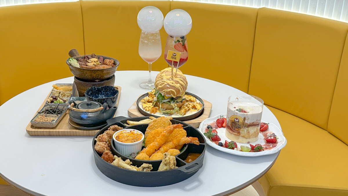 ▲店內提供日式舒芙蕾、日式釜飯以及各式好看好喝的浮誇系飲品等，帶民眾解鎖夢幻般的日式美食體驗。（圖/記者黃淑貞攝）