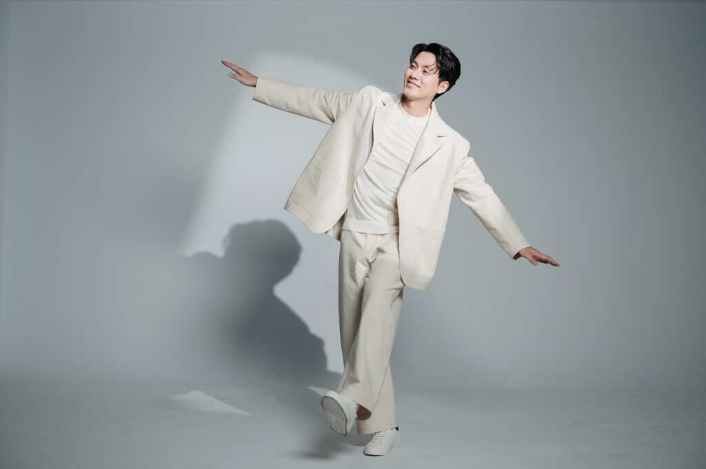 ▲李唯楓新歌獲「波蜜」加持成品牌五十周年的主題曲為回歸歌壇如虎添翼 （風暴國際X波蜜提供）
