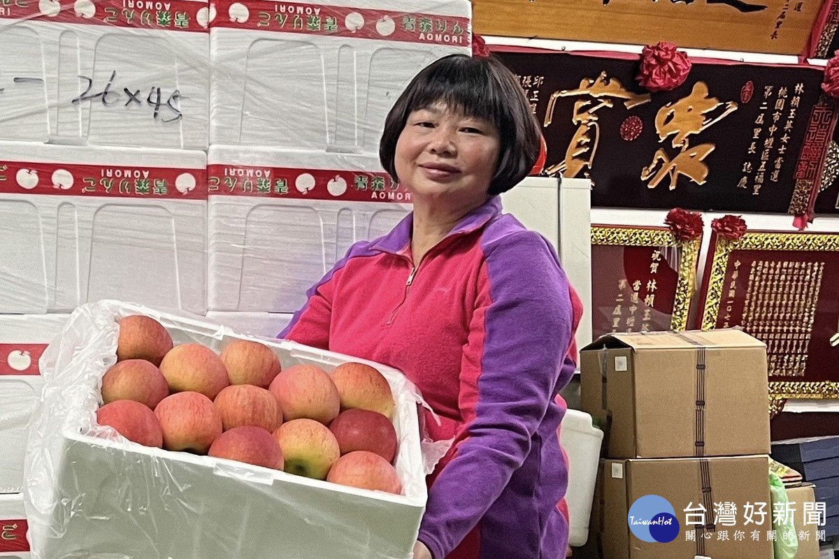 中壢區五福里長林賴玉英。