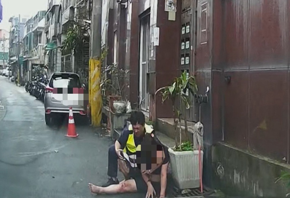 噴辣椒水拒捕 金山警忍痛逮捕女通緝犯 194 248250308a04