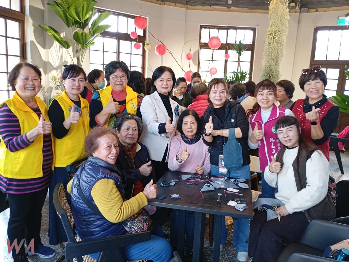 婦女節永續花語 手作胸花傳遞關懷與環保理念 - https://www.watchmedia01.com