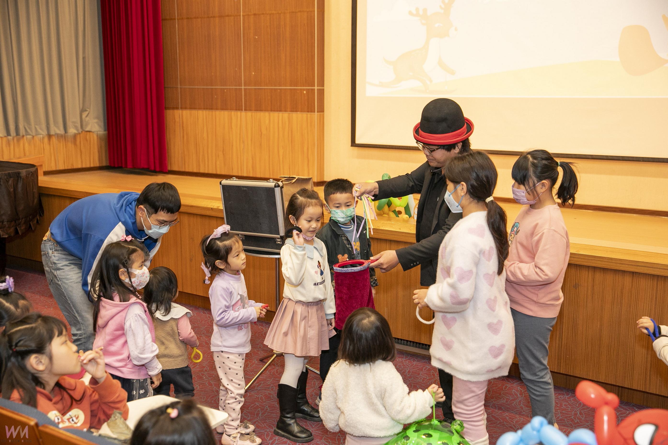 (有影片)/童心同行.母愛關懷 二林基督教醫院婦幼節活動溫馨登場 - https://www.watchmedia01.com