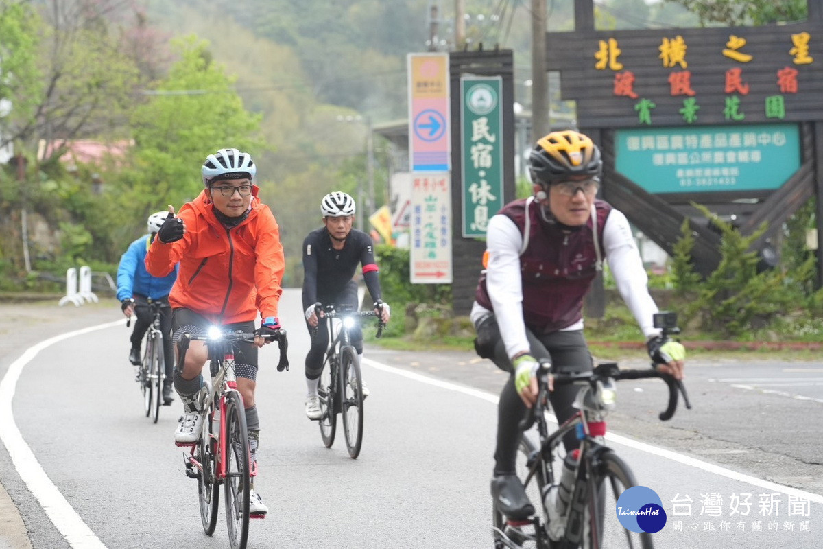 2025桃園「北橫櫻花勇士」自行車活動595人完騎成功。<br /><br />